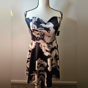 Women's Trac Strapless Floral Dress W/Pockets Size Large #W-417